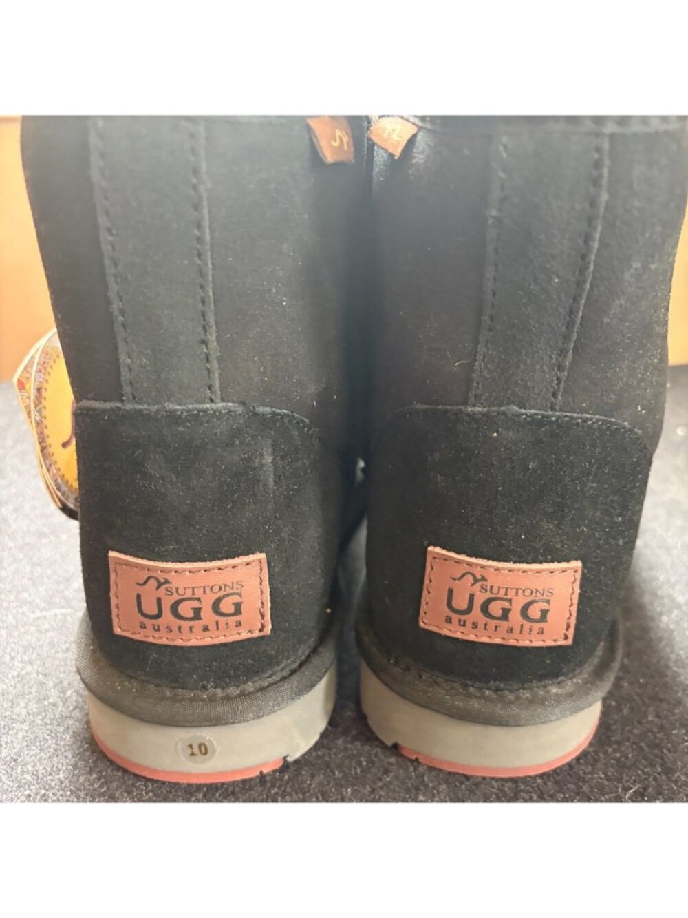 UGG Australia Classic Mini Shearling Boot Black Size 10 New With Tags - Picture 8 of 9
